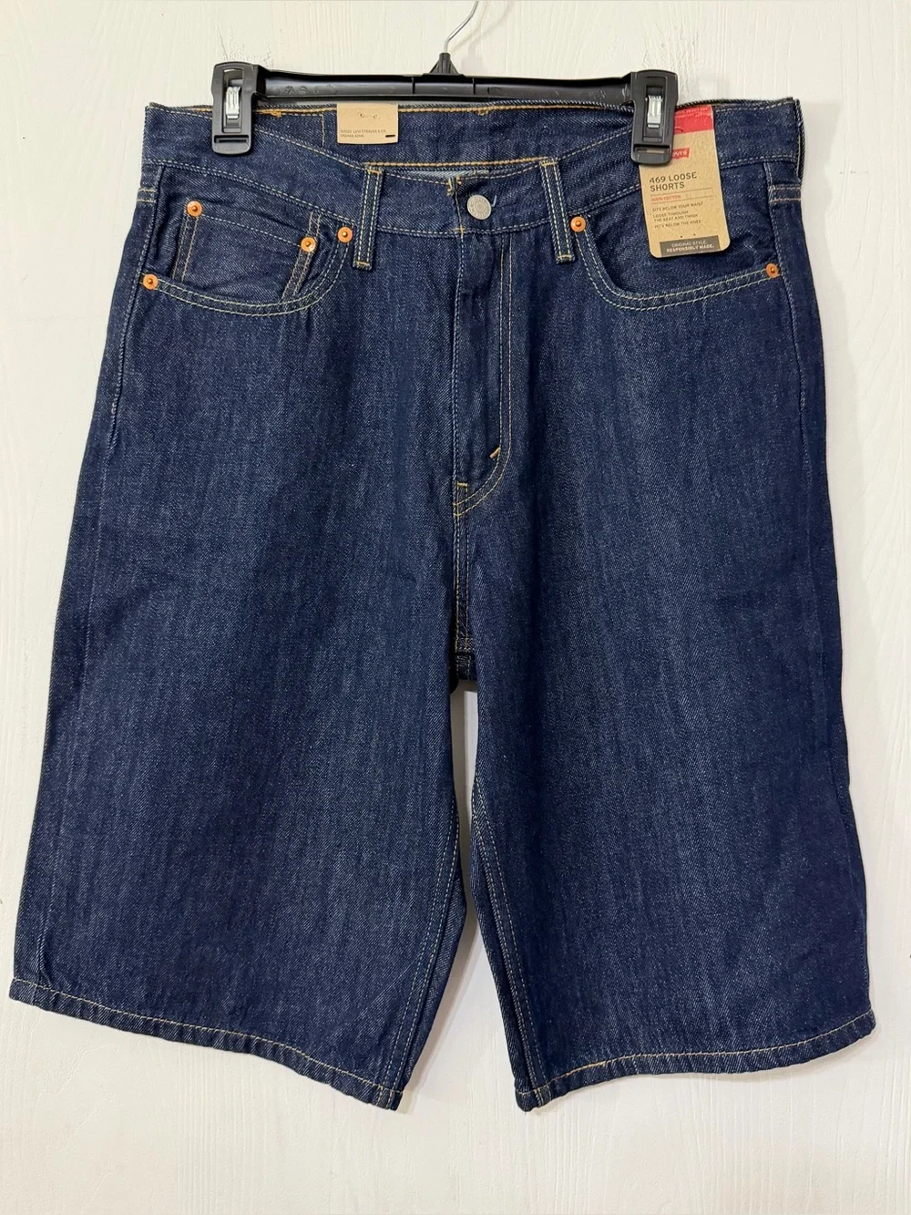 Levi’s 469 Loose Jean Shorts